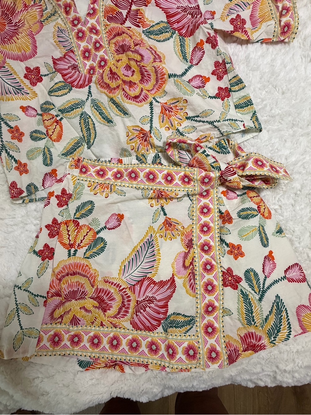 Entro Floral Two-Piece Set | Wrap Skort + Tunic Top | Size Small - Picture 2 of 6